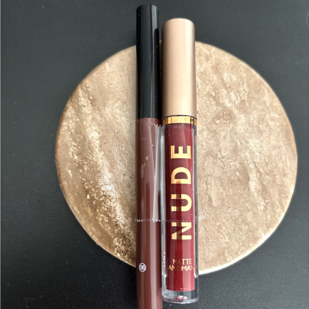 Matte Lipstick and Liner